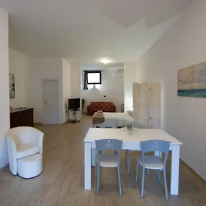 Appartamento Intero Alloggio, Binario 18, Brindisi